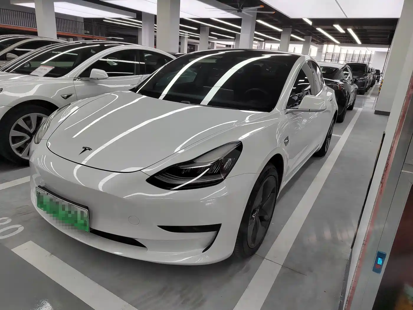 Tesla Model 3 2020 2020 Standard Range Rear-Wheel Drive Upgrade