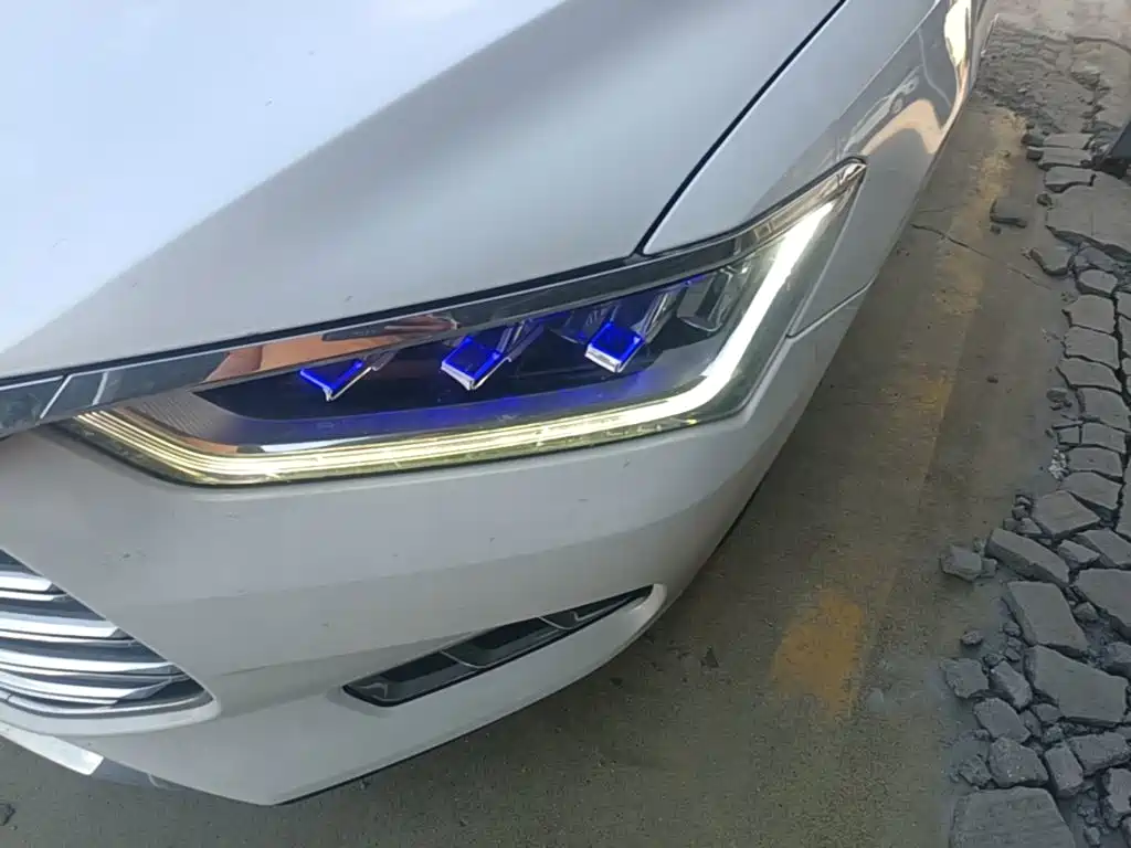 BYD Qin Pro New Energy 2019 2019 DM Super Edition 1.5TI Automatic Smart Connected Jin Xuan Type China VI