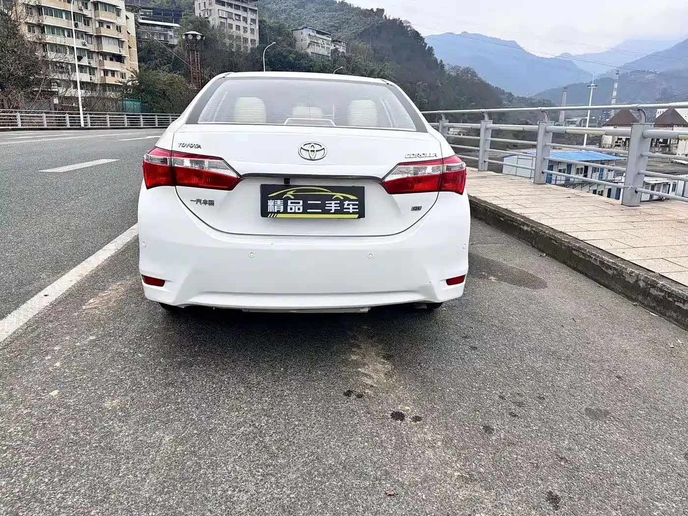 Toyota Corolla 2014 1.6L CVT GL фото 5