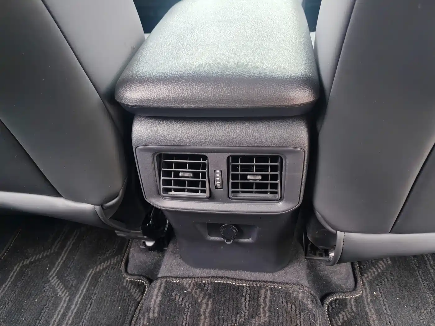 Toyota RAV4 Rongfang 2025 2024 2.0L CVT FWD Urban Edition