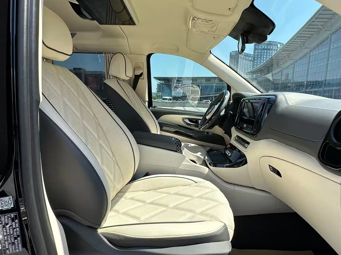 Mercedes-Benz Vito 2024 2.0T Elite Edition 7-Seater фото 8