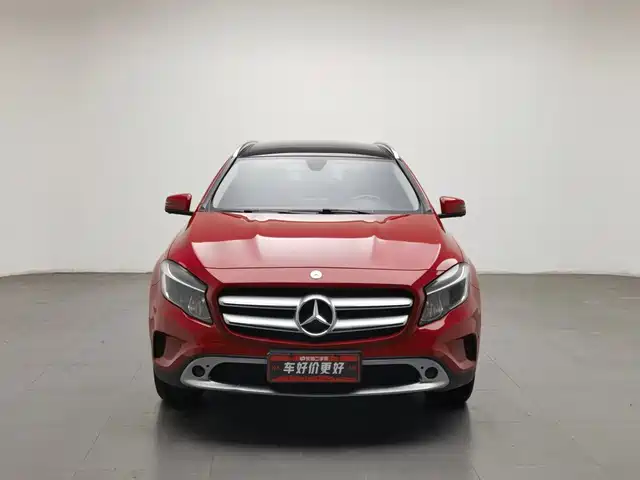 Mercedes-Benz GLA 2016 GLA 200 Dynamic — фото 3