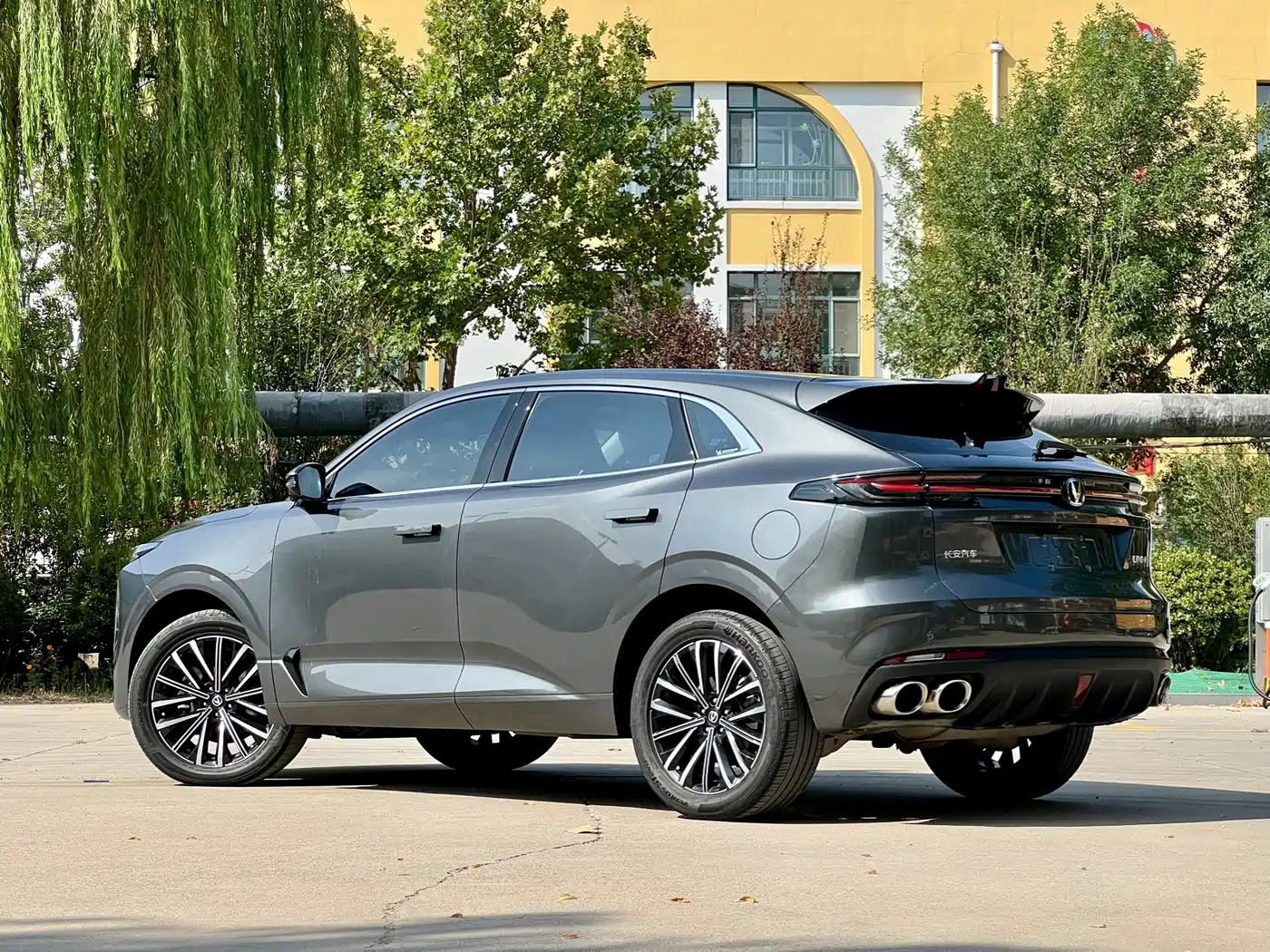 Changan UNI-K 2023 2023 2.0T 2WD Delight Edition