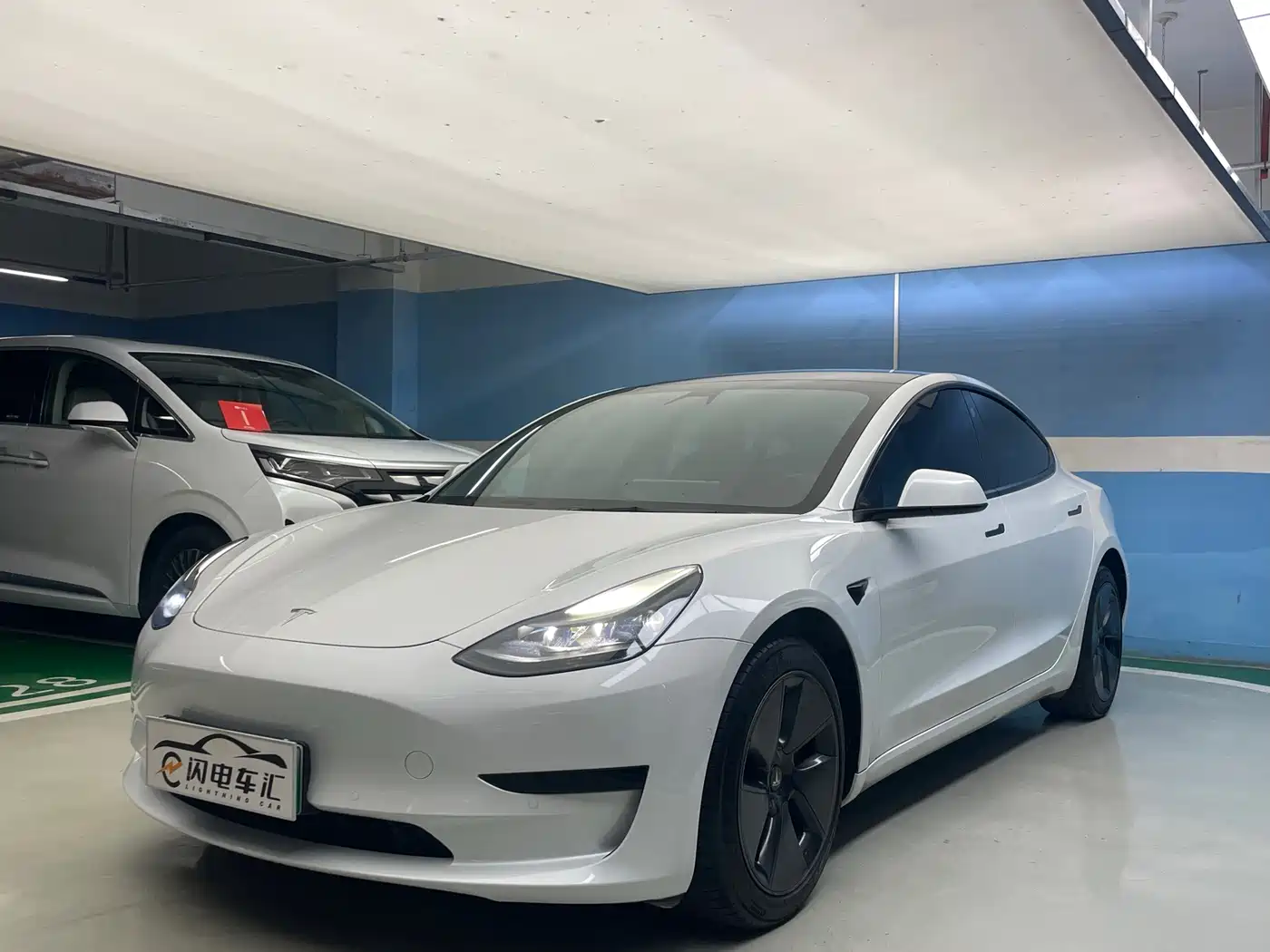 Tesla Model 3 2021