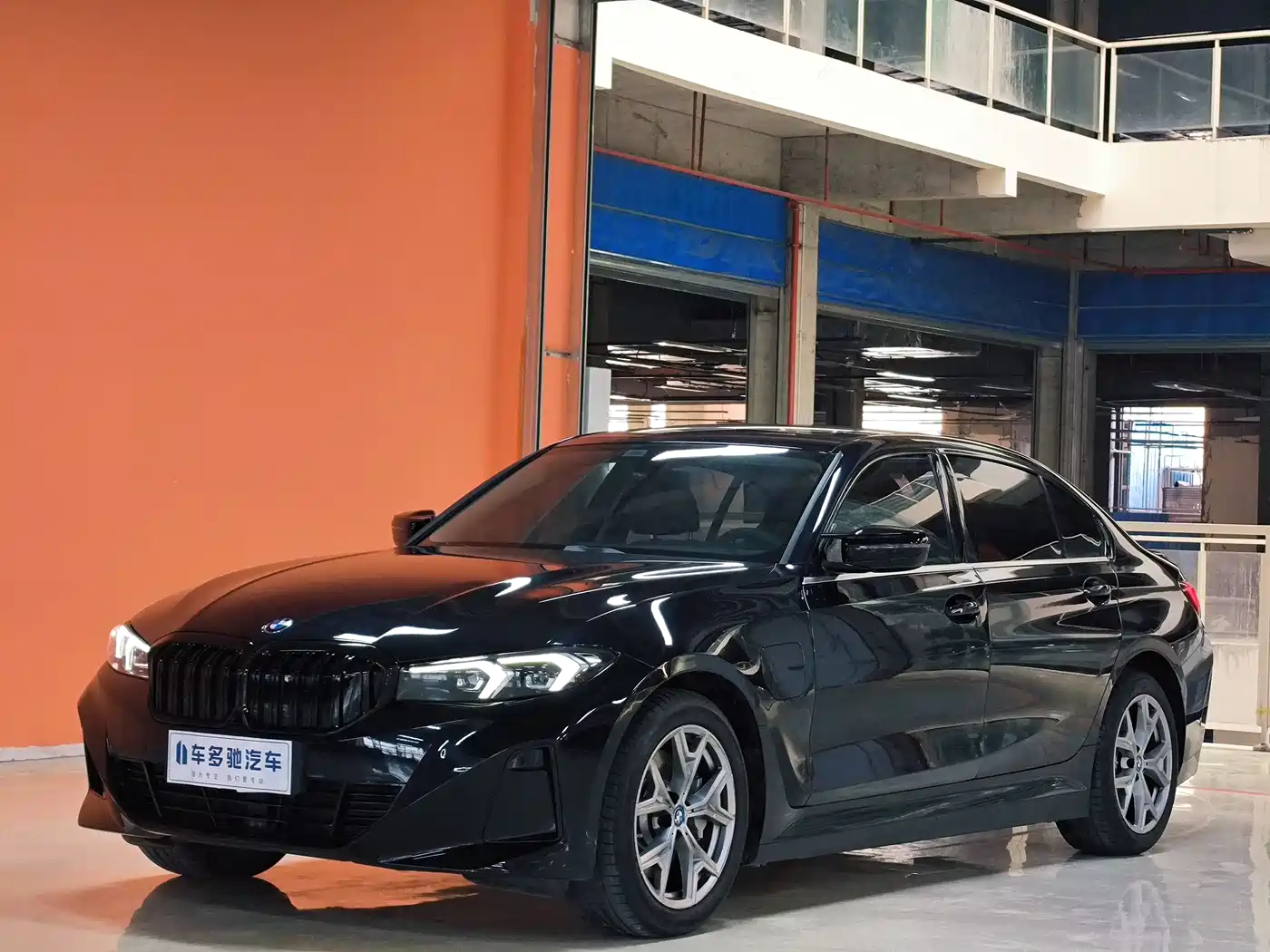 BMW i3 2023 eDrive 40 L Shadow Night Sport Package фото 2