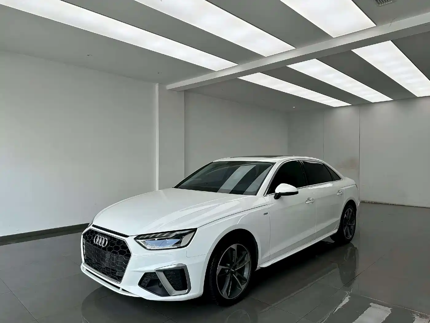 Audi A4L 2020 40 TFSI Fashion Dynamic Edition