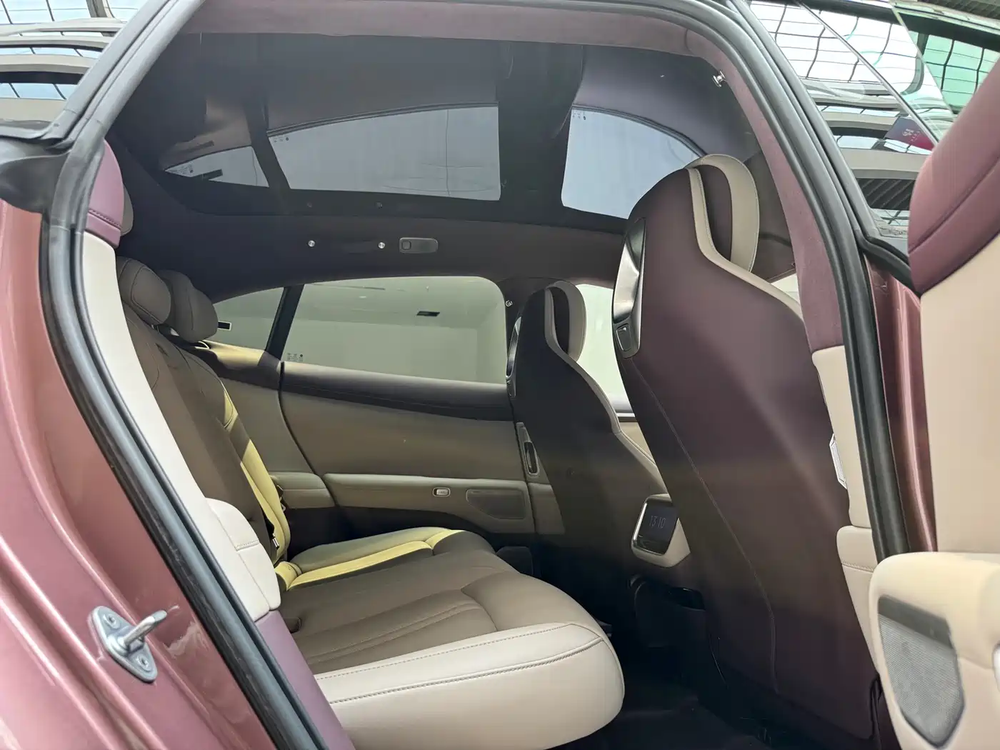 Xiaomi Auto Xiaomi YU7 2025 Ultra Long Range High Performance AWD Max Edition фото 18