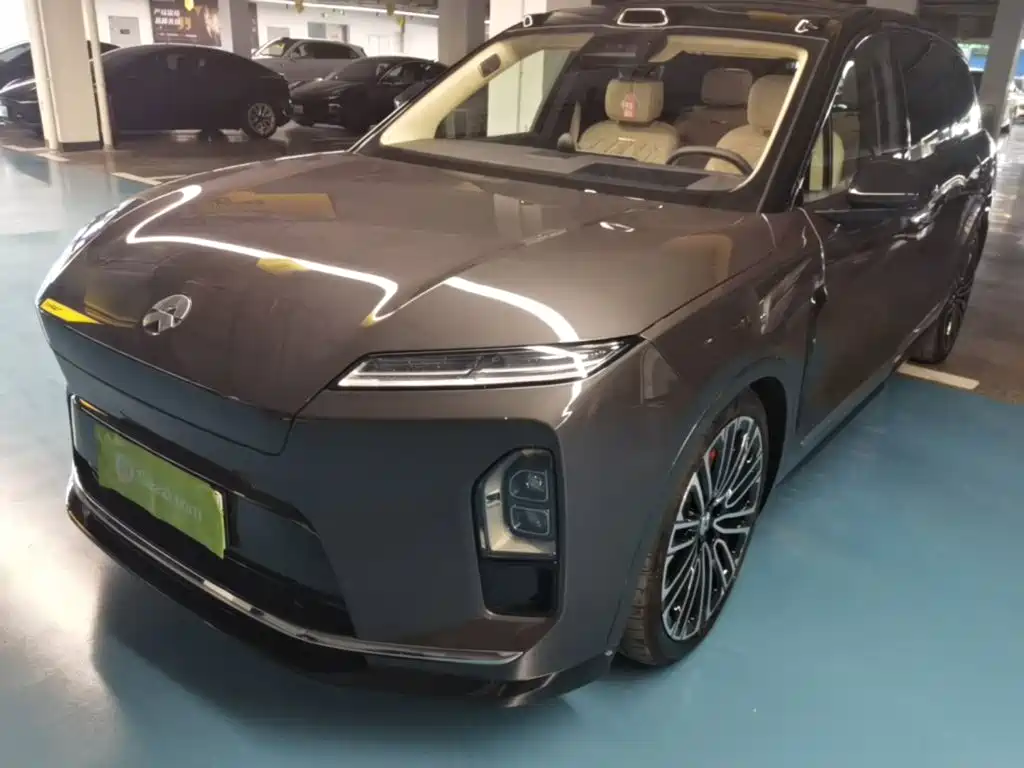 NIO ES8 2025 — пригон из Китая