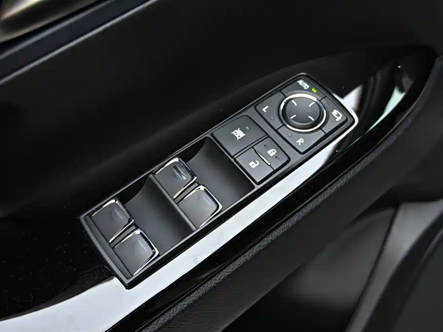 Lexus LX 2017 570 Prestige Luxury фото 22