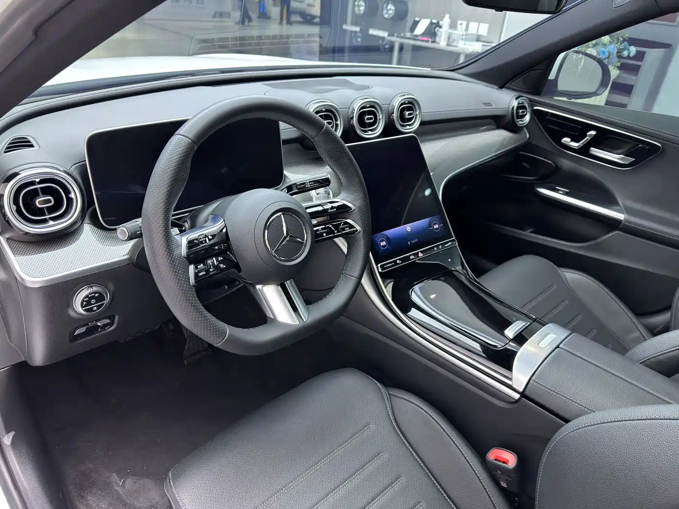 MERCEDES-BENZ CLASS C
