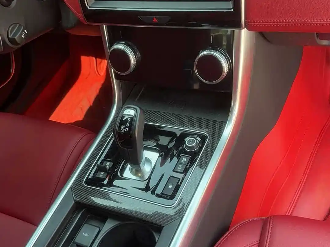 Jaguar XEL 2024 2024 Model 2.0T 250PS R-DYNAMIC S Gloss Black Sport Edition