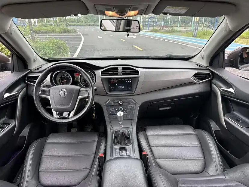 MG Roewe RX5 2016 2016 1.5TGI Manual Value Edition