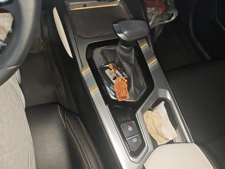 Geely Emgrand L 2022 2022 1.4T CVT Flagship