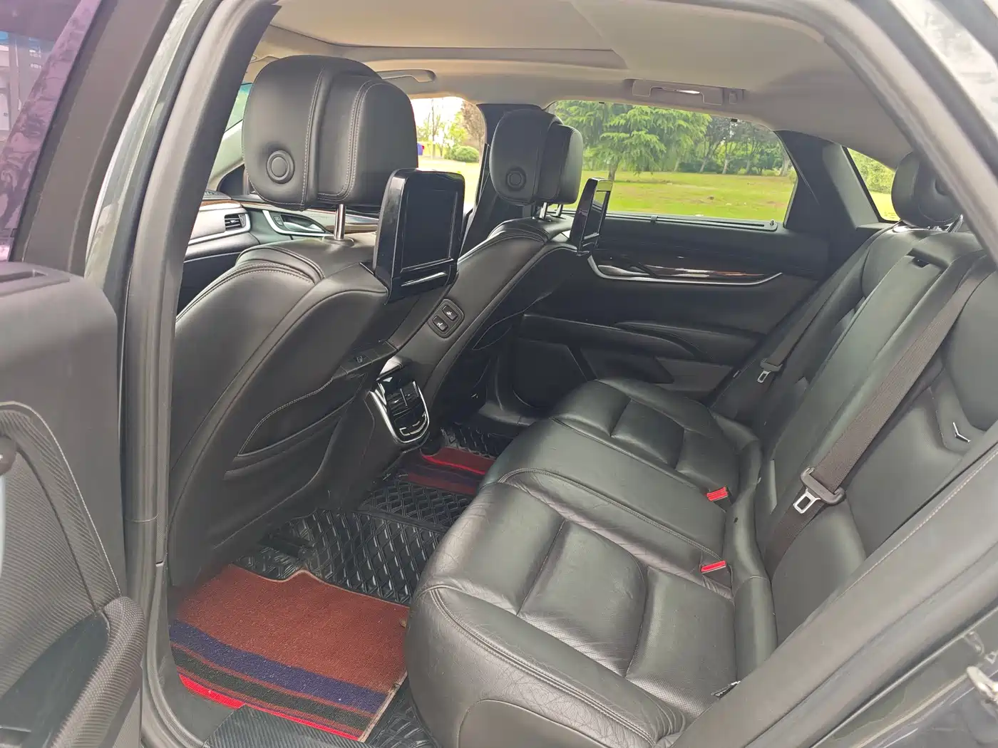Cadillac XTS 2013 28T Luxury фото 6