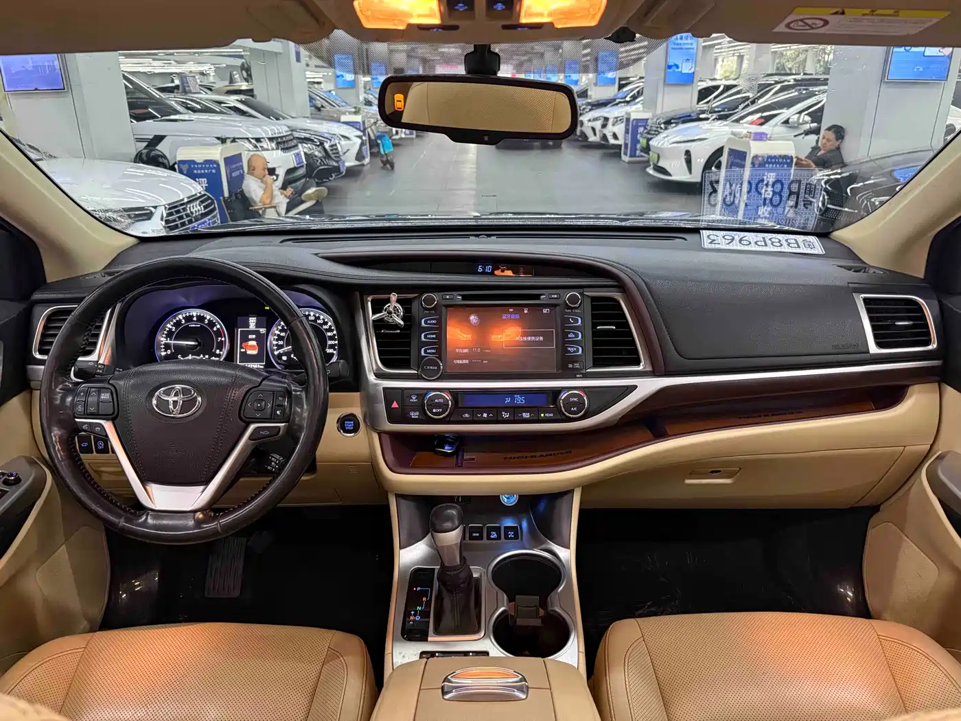 Toyota Highlander 2015 2.0T AWD Ultimate Edition 7-seater фото 11