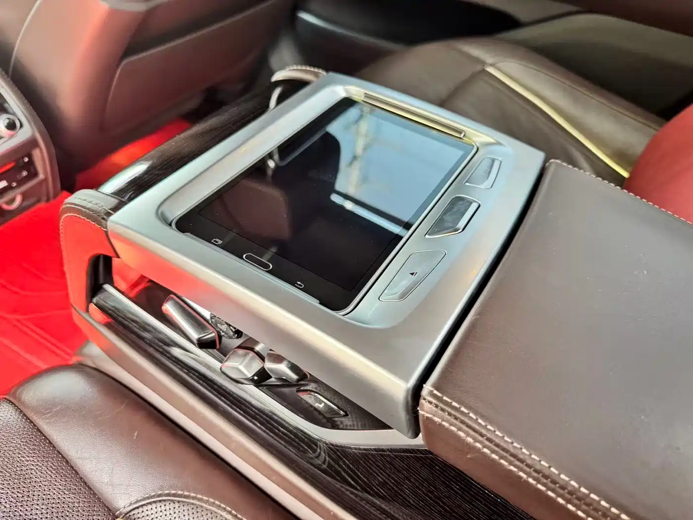 BMW 7 Series 2018 740Li Leading Type M Sport Package фото 12