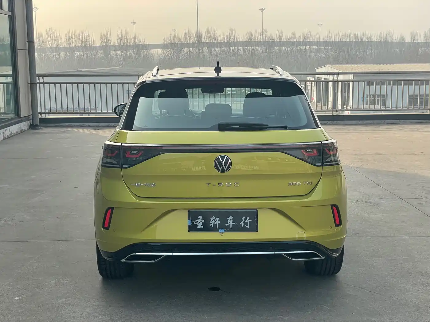 Volkswagen T-ROC 2023 300TSI DSG 2WD Dawn Edition фото 4