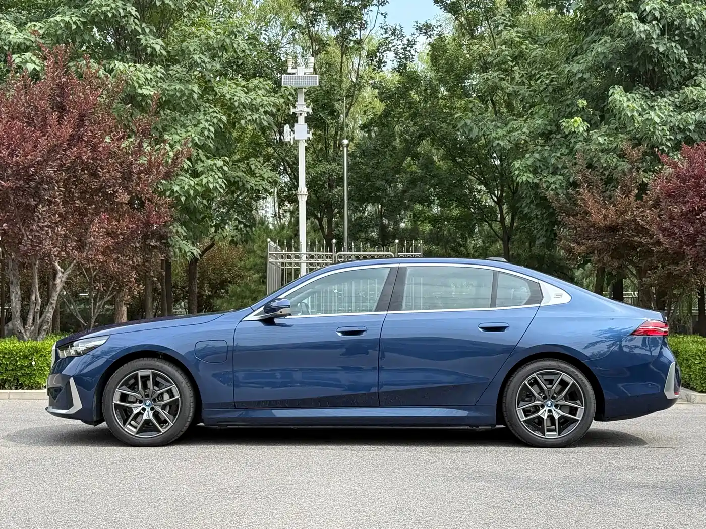 BMW i5 2024 2024 eDrive 35L M Sport Package