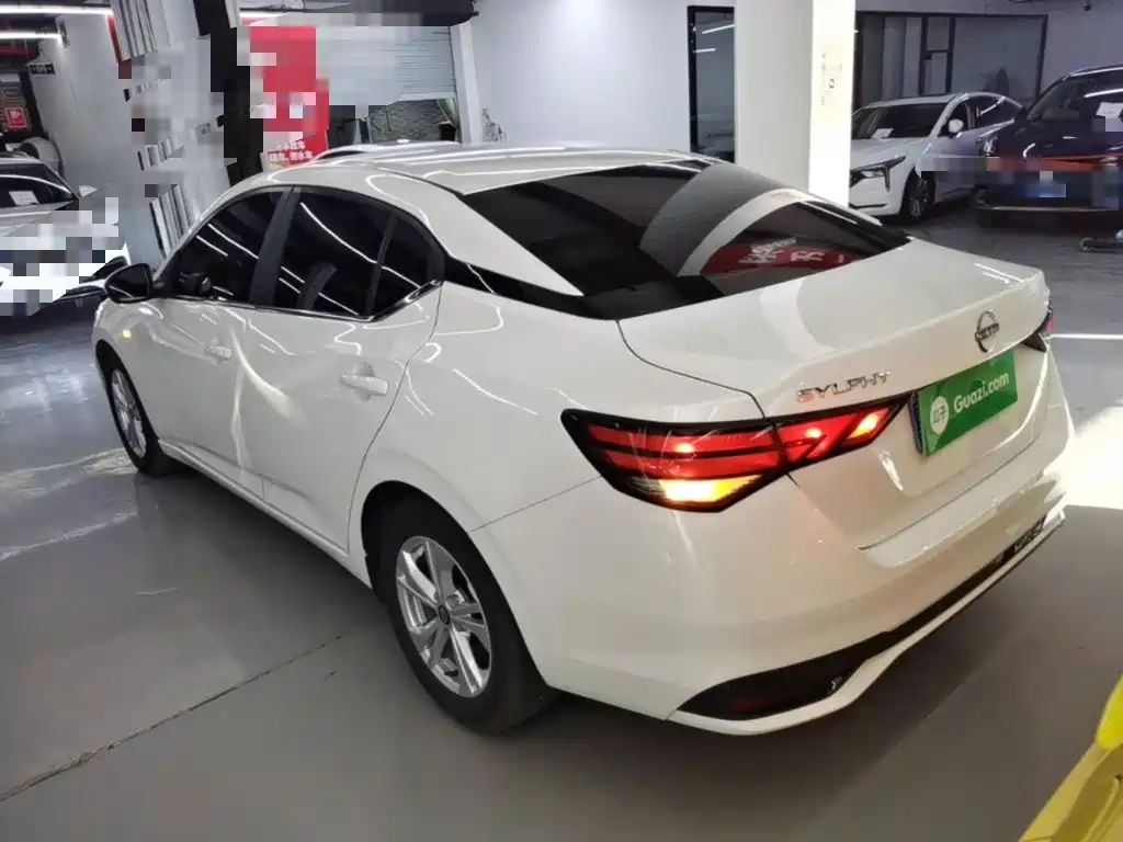 صورة 5 - Nissan Sylphy