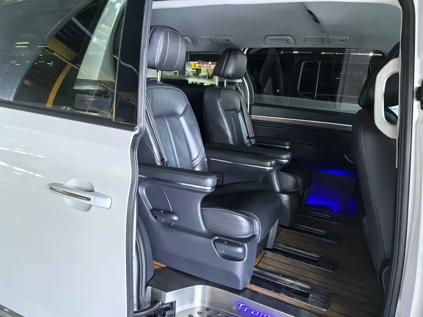 TRUMPCHI M8
