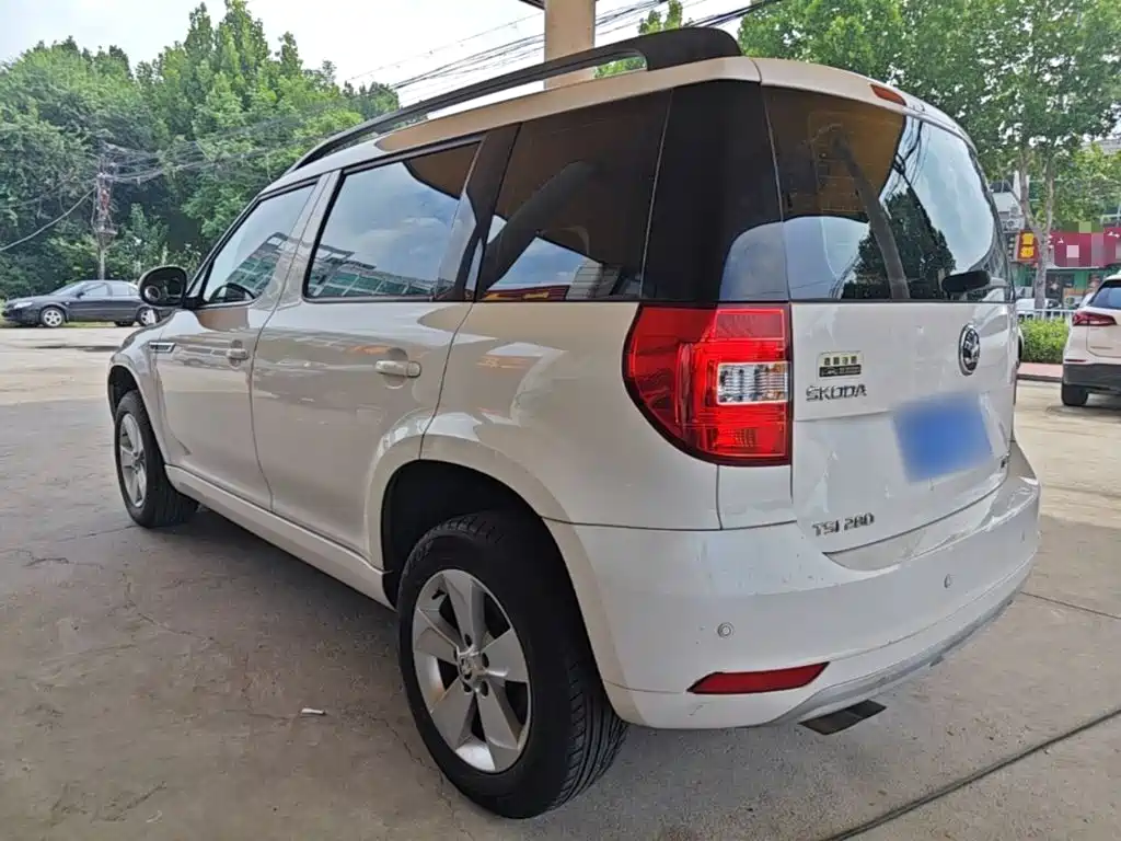Škoda Yeti 2018 2017 TSI280 DSG Advance
