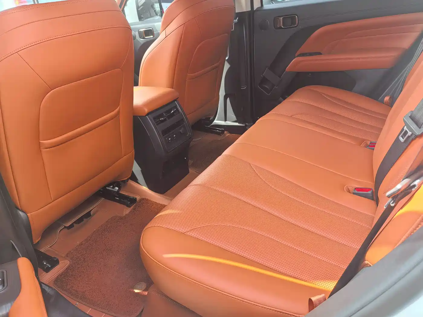 Haval H9 2024 2.4T Diesel AWD Explorer Edition фото 12