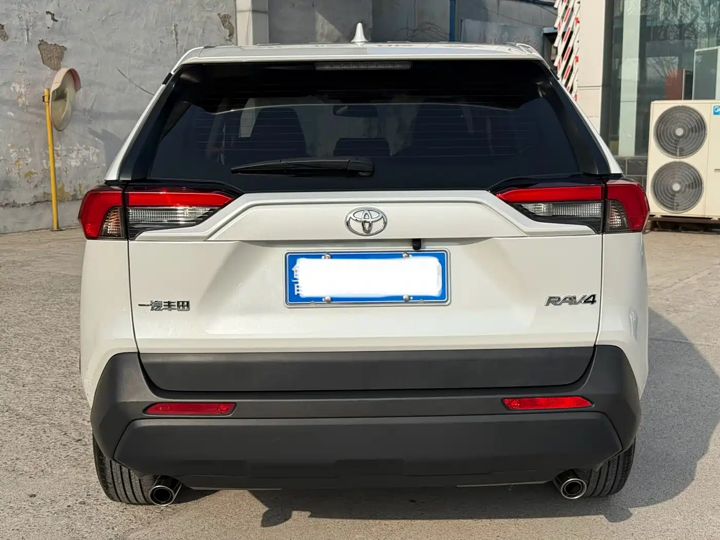 Toyota RAV4 Rongfang 2020 2.0L CVT 2WD Urban Edition фото 4