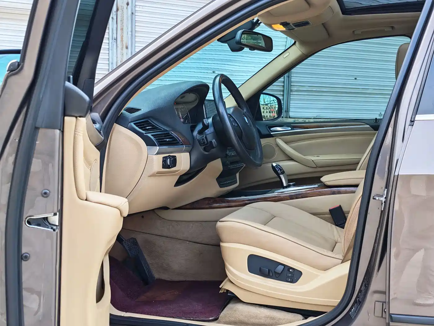 BMW X5 (Import) 2011 xDrive35i Leading Edition фото 4