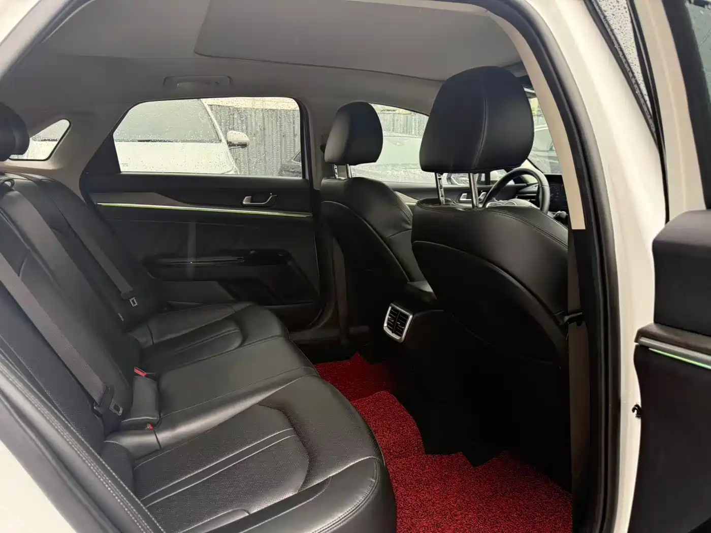Kia K5 2020 270T CVVD Luxury Edition фото 10