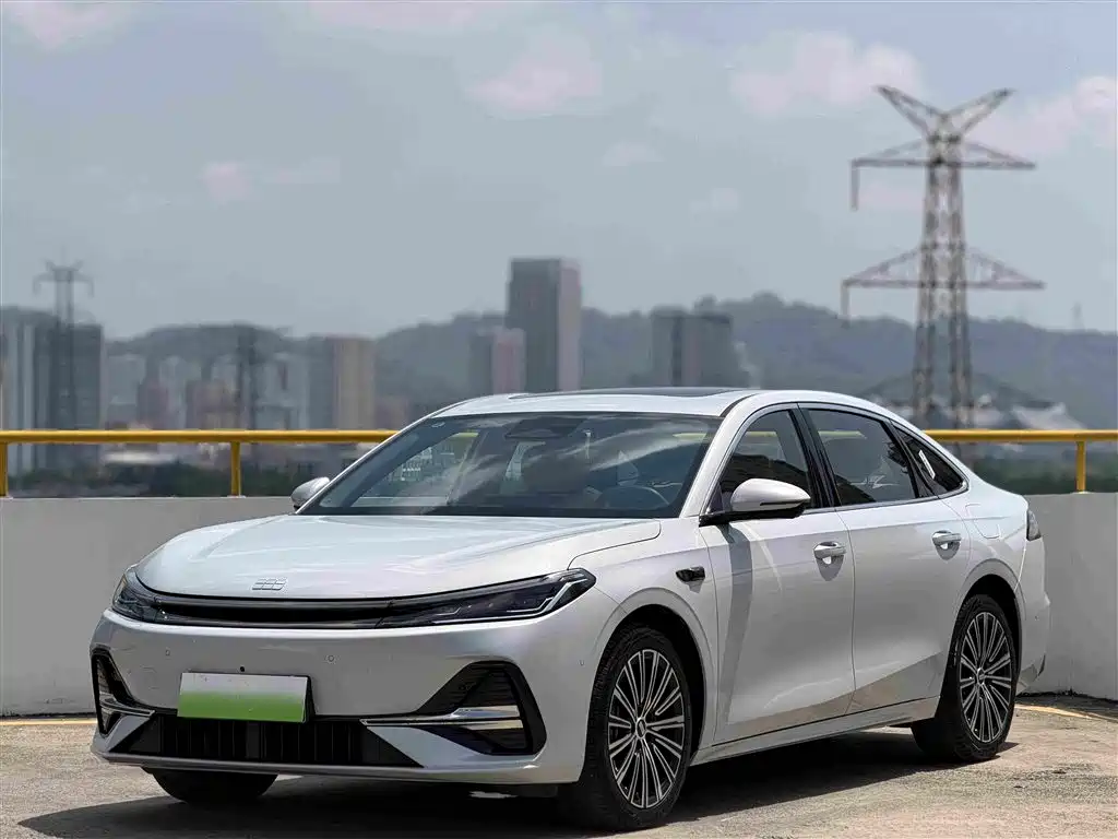 Geely Galaxy Galaxy A7 2025
