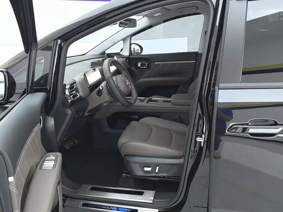 Wuling Motors Xingguang 730 New Energy 2026