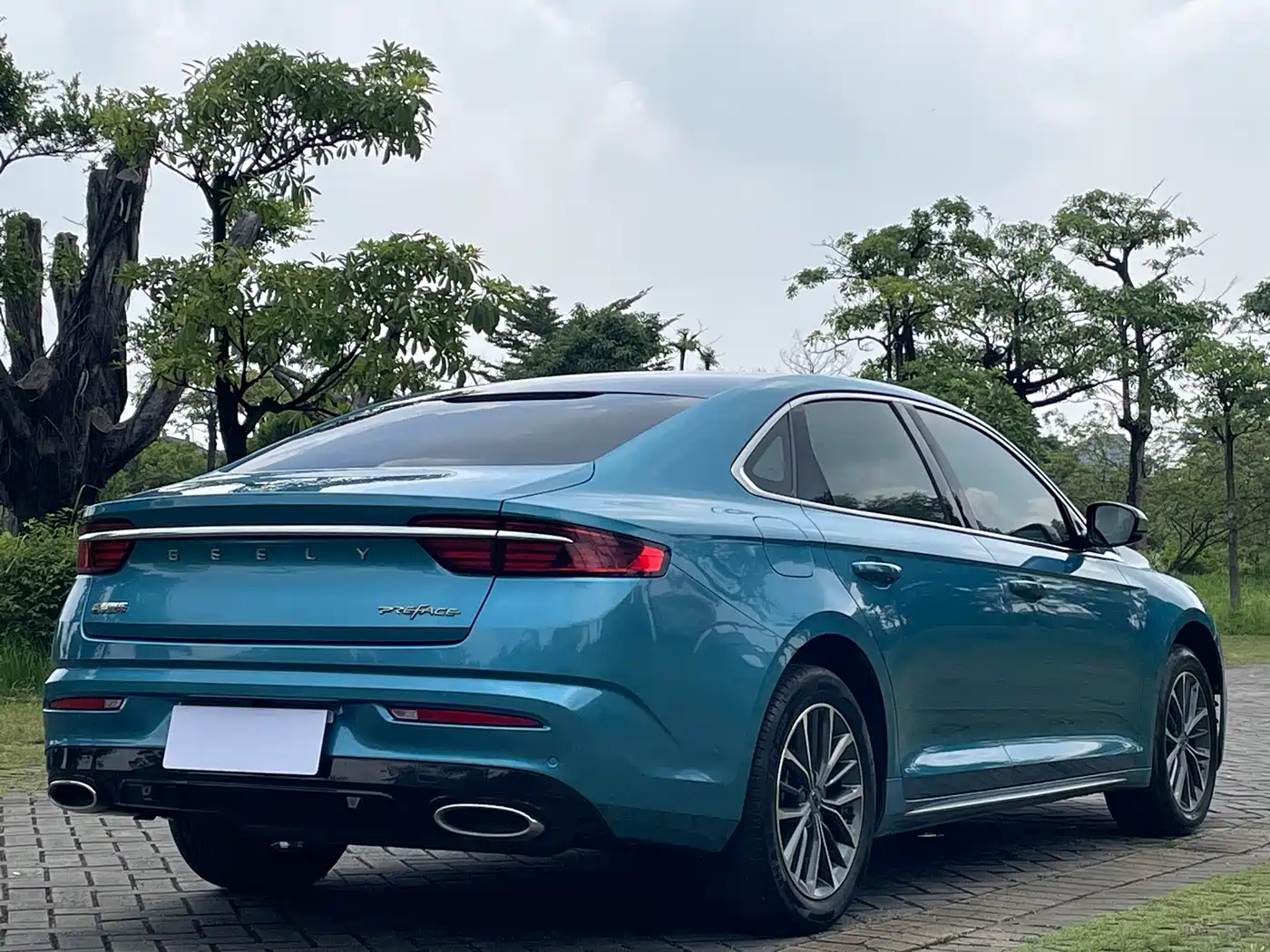 Geely Preface 2021 2021 2.0TD Luxury