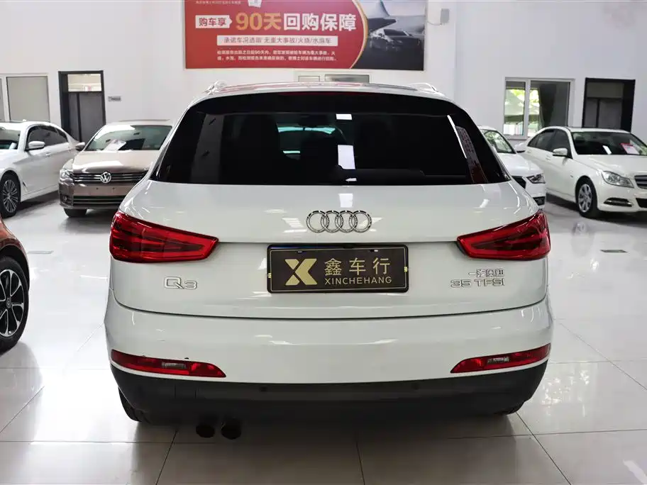 Audi Q3 2015 35 TFSI quattro Technology фото 8