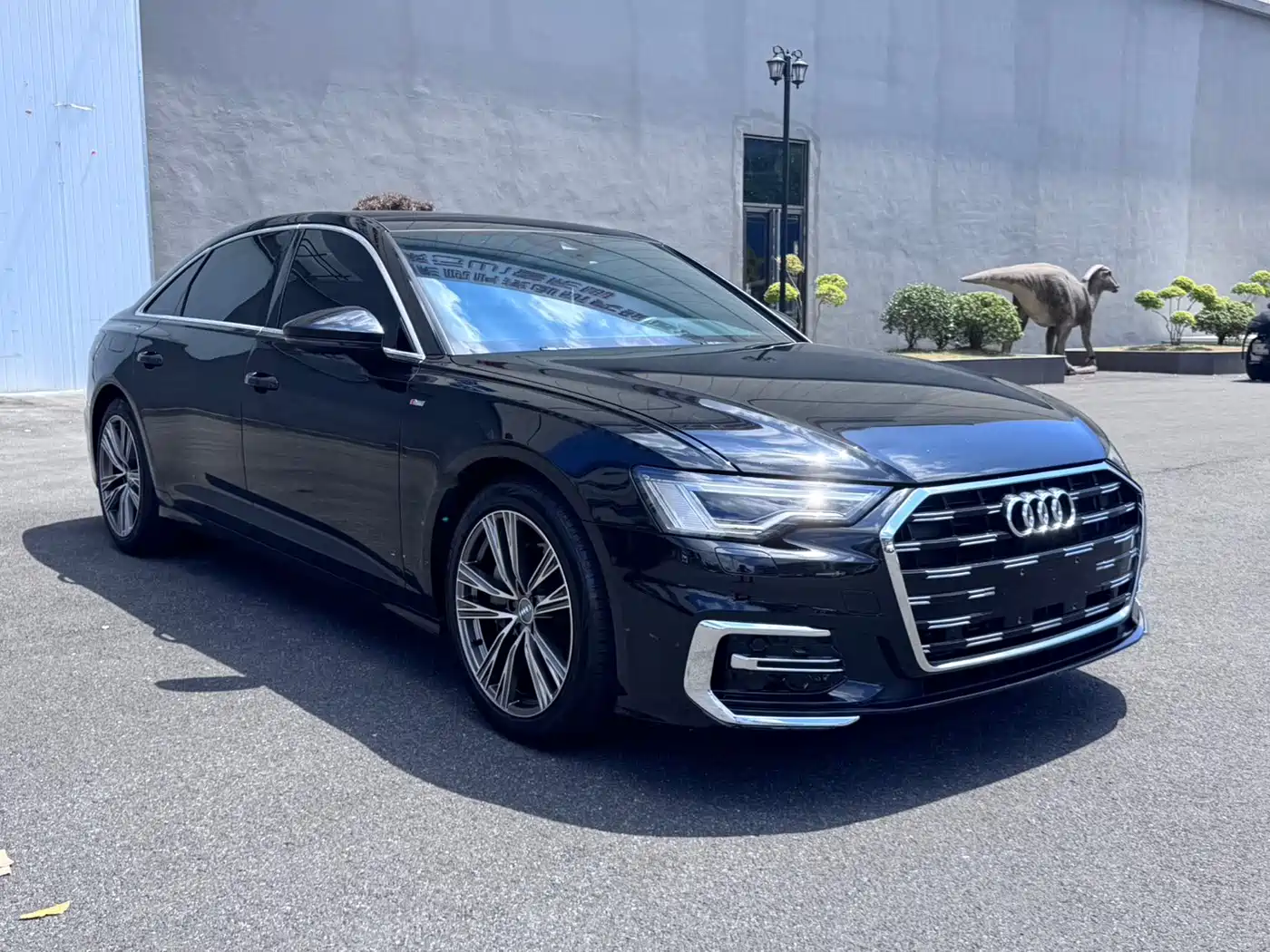 Фото 3 - Audi A6L