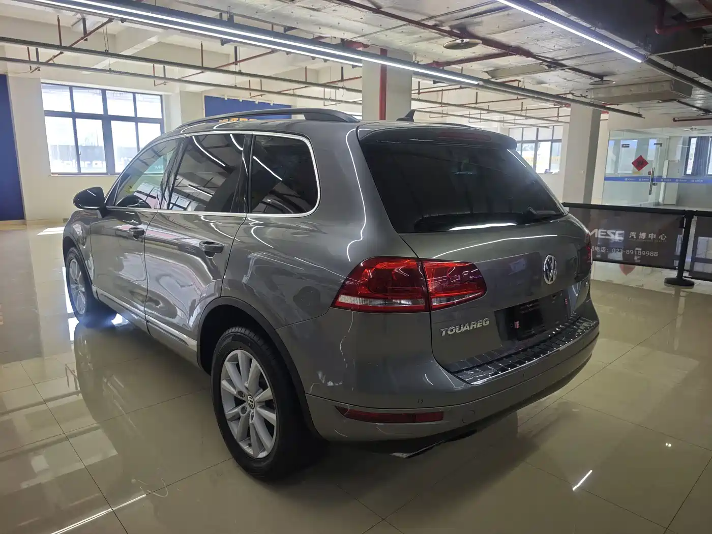 Volkswagen Touareg 2011 3.0TSI Premium фото 5