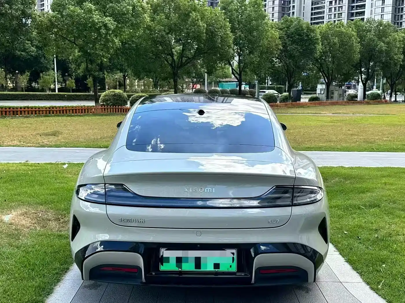 XIAOMI CAR XIAOMI SU7