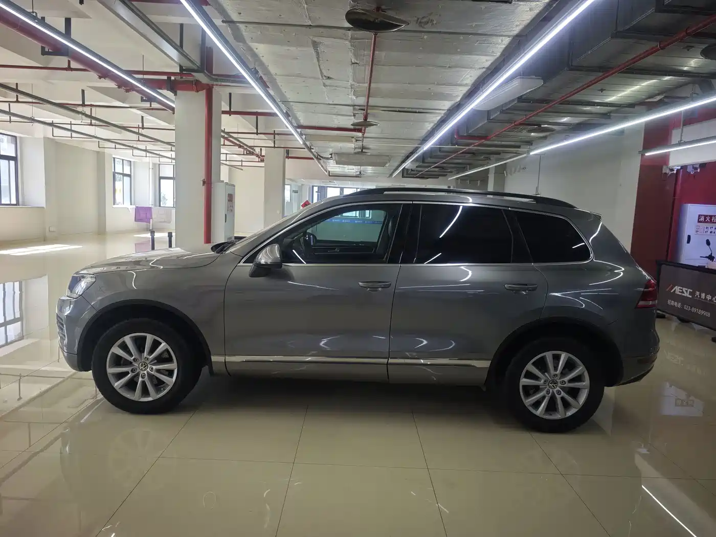 Volkswagen Touareg 2011 3.0TSI Premium фото 4