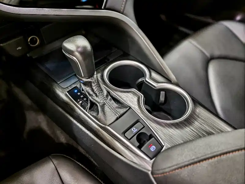 Toyota Camry 2023 2.0G Luxury Edition фото 15