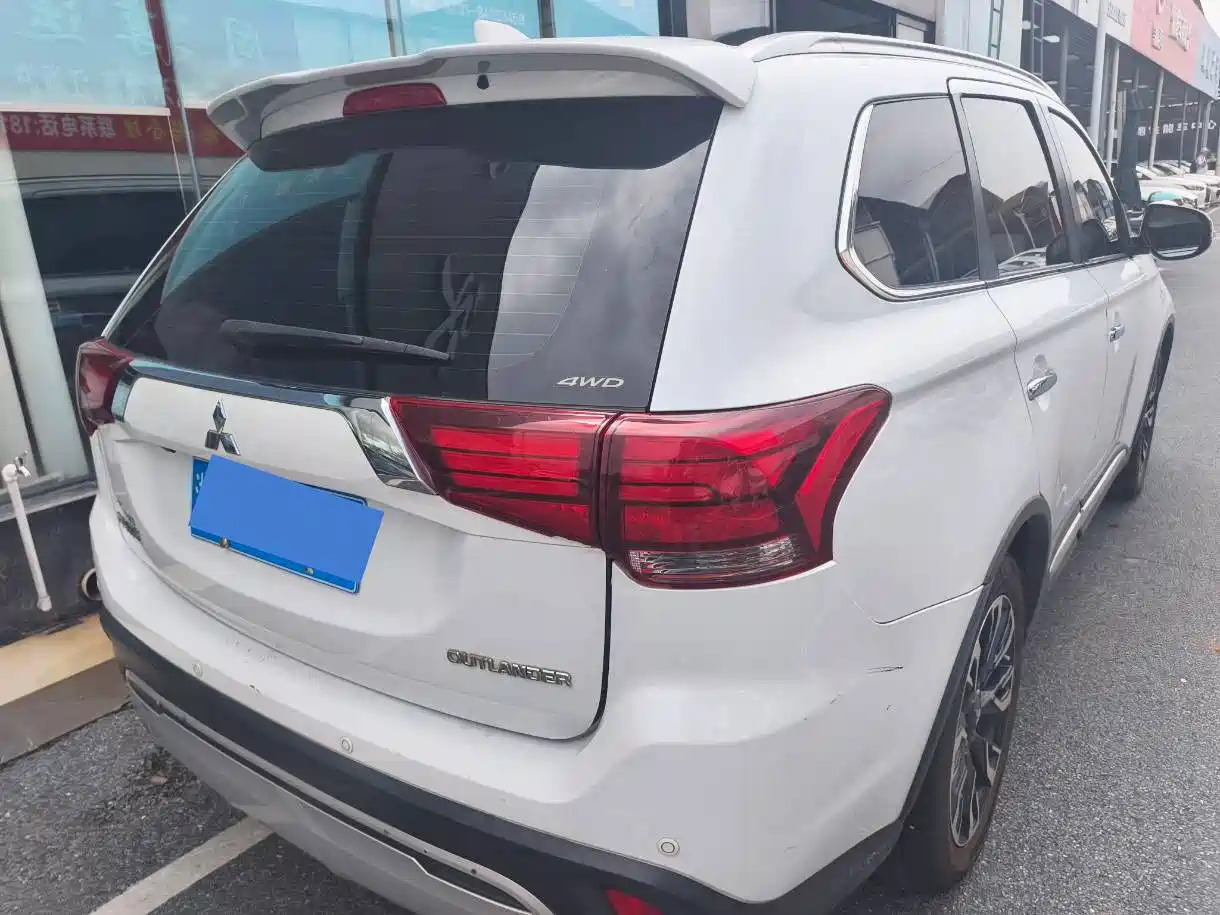 Mitsubishi Outlander 2021 2021 2.4L 4WD Yaodong Edition 5-seater