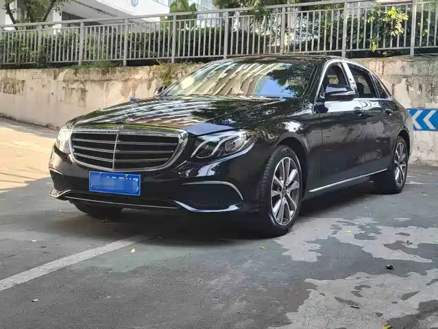 Mercedes-Benz E-Class 2019