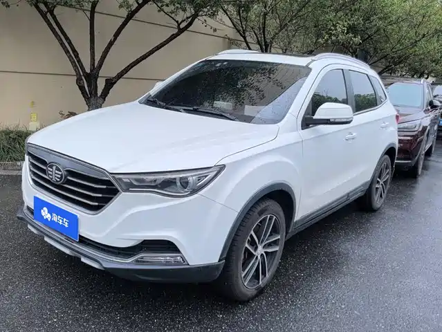 Besturn Besturn X40 2017 1.6L Automatic Luxury