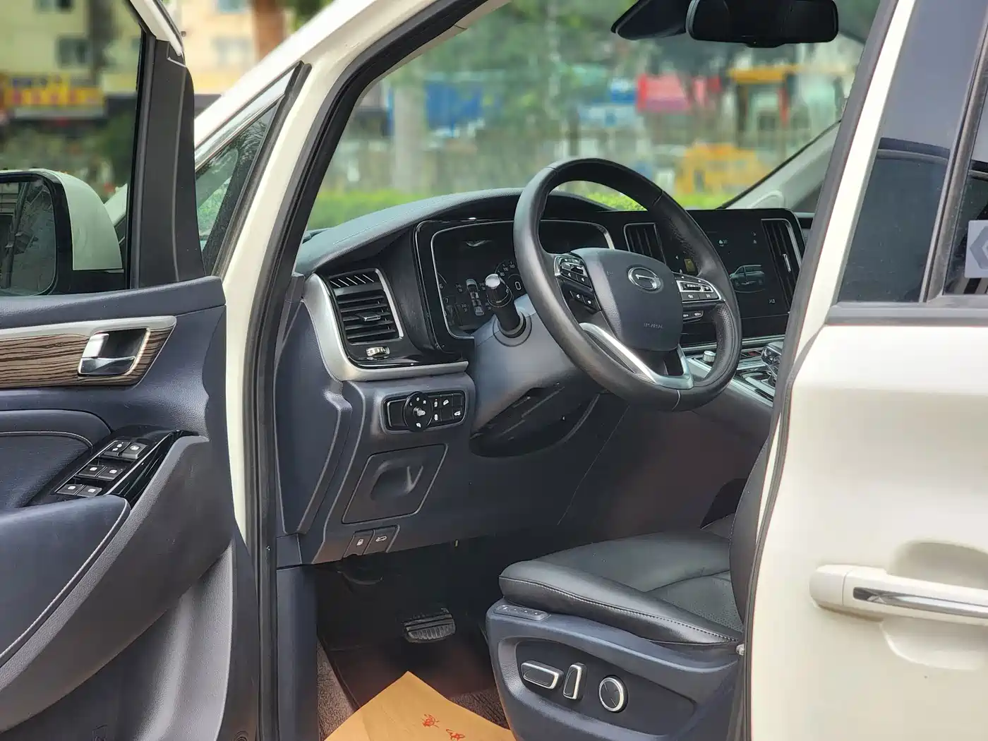 Photo 21 - GAC Trumpchi Trumpchi M8
