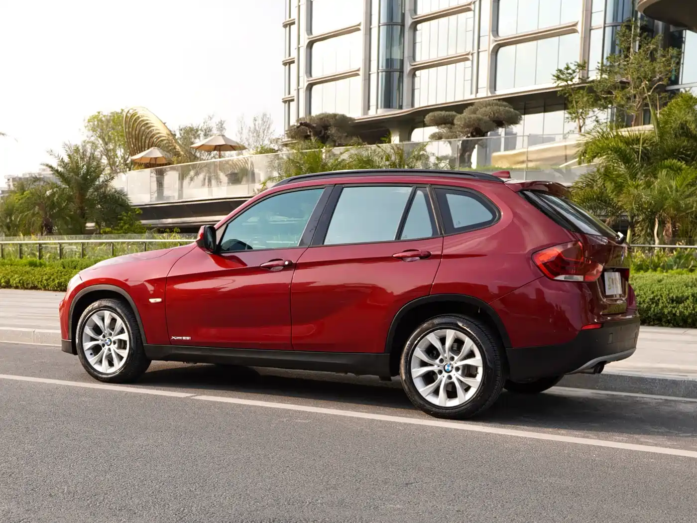 BMW X1 (Import) 2010 xDrive25i фото 10
