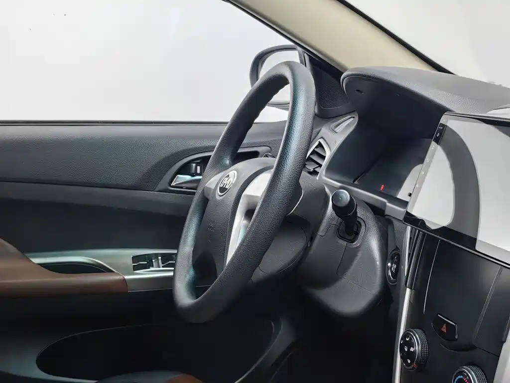 BYD F3 2015 2015 Energy-saving Edition 1.5L Manual Luxury