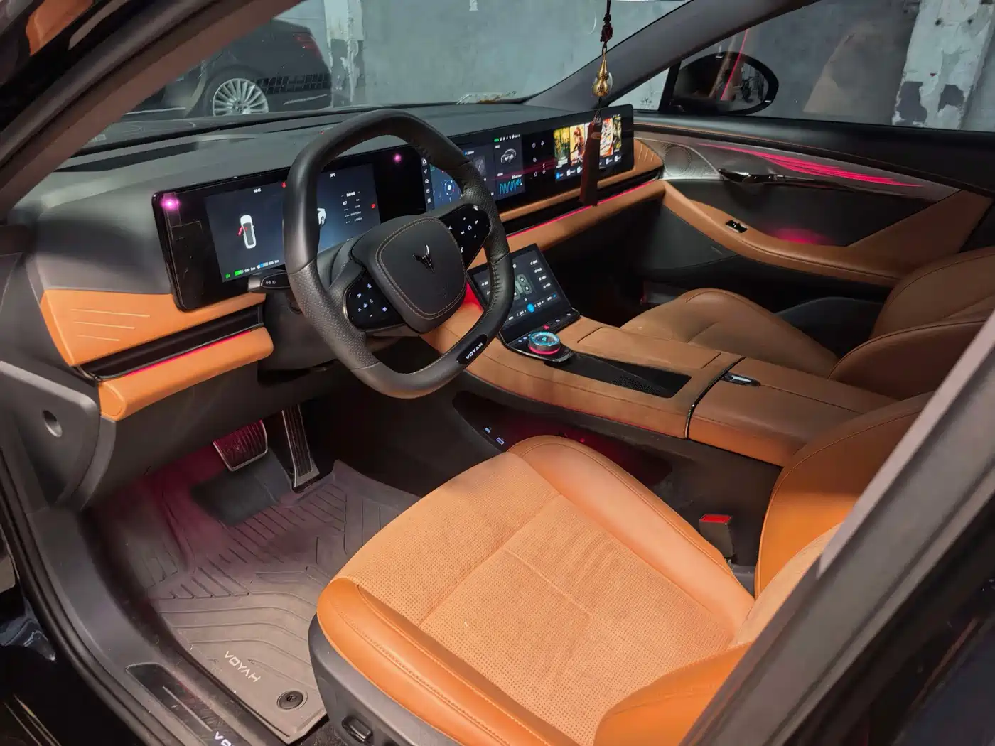 Voyah Auto VOYAH Zhuiguang 2024 2024 PHEV AWD Ultra Long Range Flagship