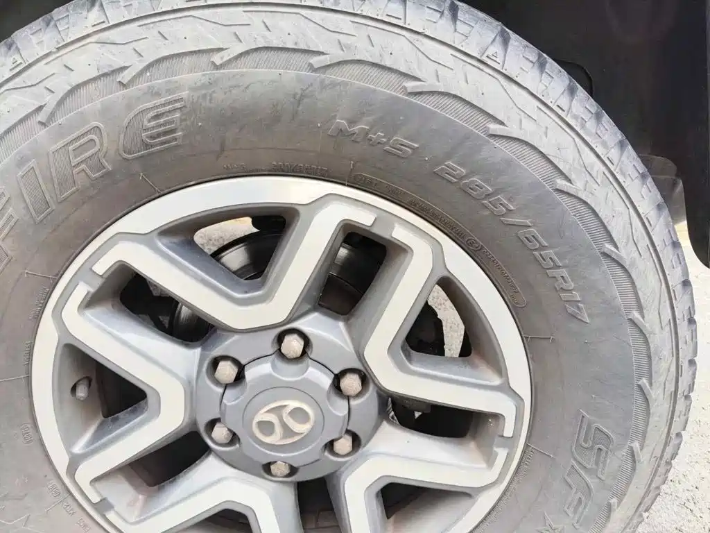 BAIC ORV Beijing Offroad BJ40 2016 2016 40L 2.3T Manual 4WD Premium Edition