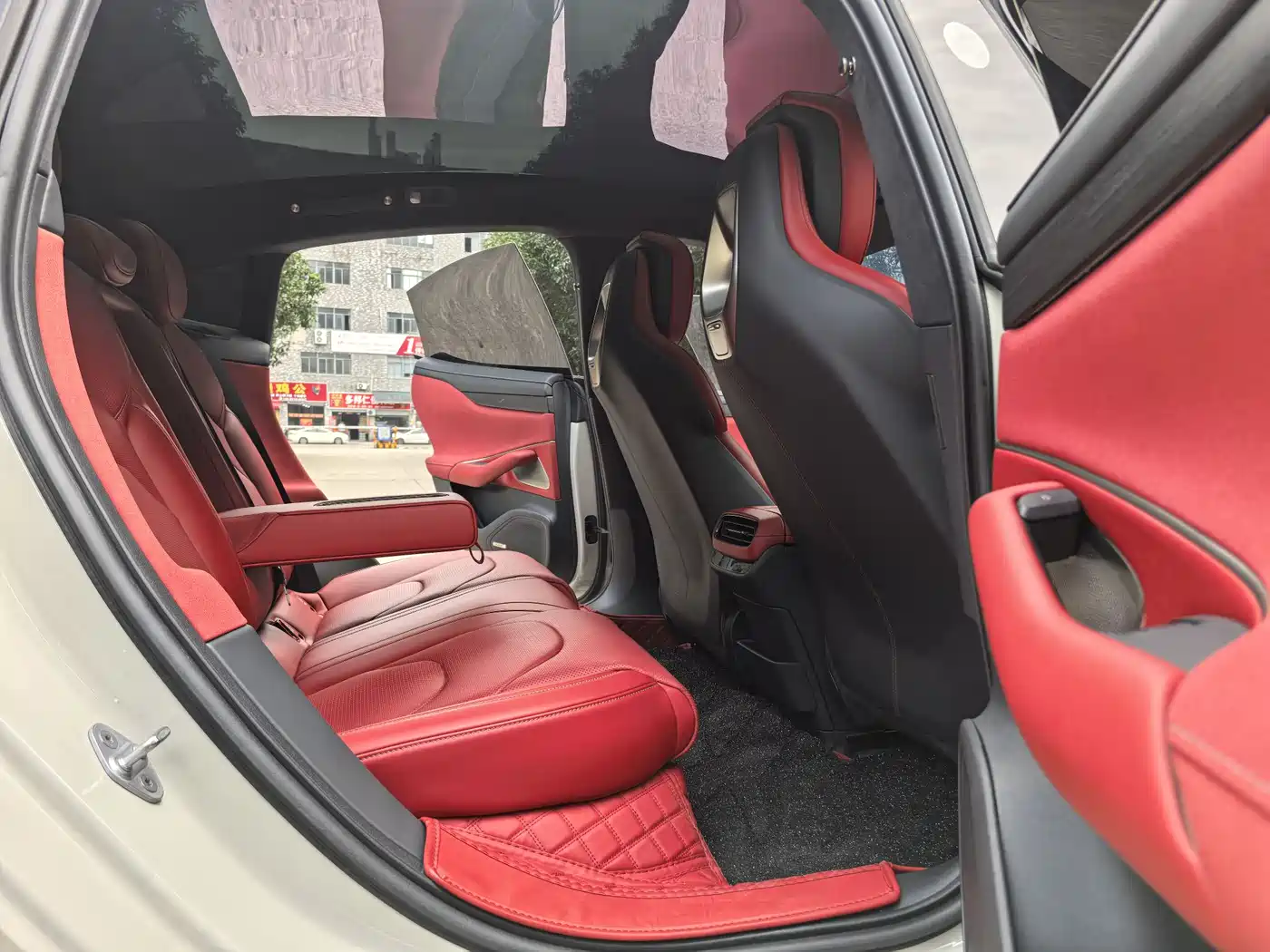 XIAOMI CAR XIAOMI SU7