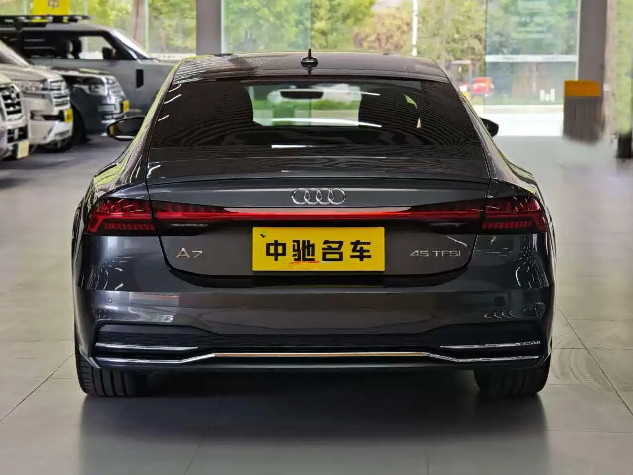 Audi A7 2023 Model 45 TFSI Premium Selection Edition фото 7