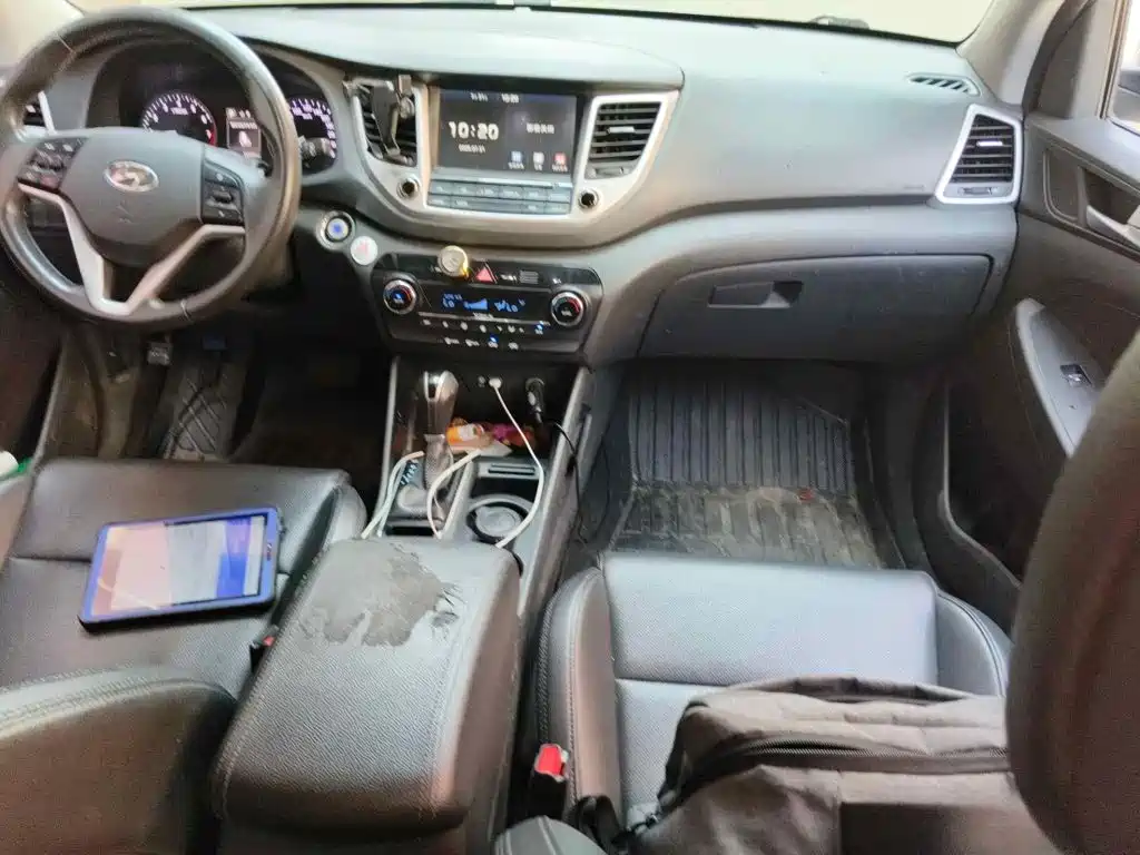 Фото 12 - Hyundai Tucson