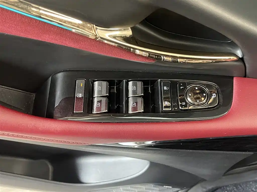 GAC Trumpchi Trumpchi M8 2023 Master Series Dual Hybrid Flagship Edition фото 21